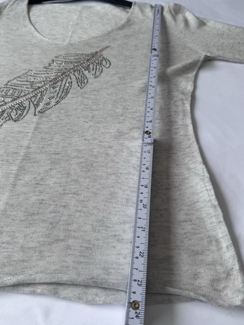 Women Grey Knit V-Neck Pullover Jumper Feather Rhinestone Studs Long Sleeve 10 — image 8