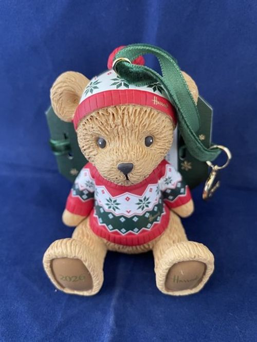 HE'S ARRIVED!!! LAUNCHED TODAY HARRODS RESIN CHRISTMAS TREE BEAR 2026 HENRY BNWT