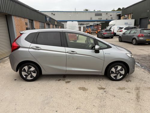 Honda Fit — image 8