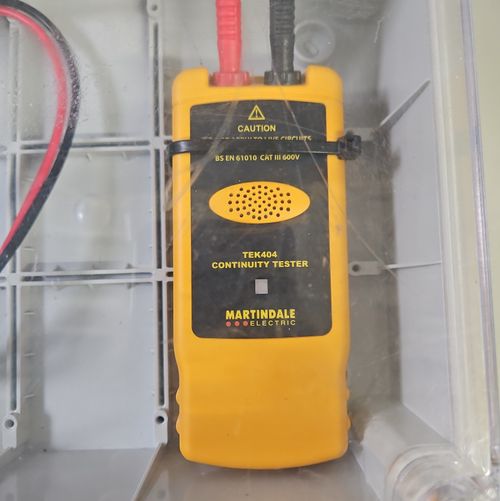 Martindale TEK404 Continuity Tester In Case REFS113b — image 2
