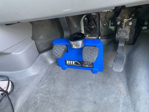 Vw CRAFTER SECURITY **MANUAL ONLY**PEDAL LOCK 2017-2025 — image 4