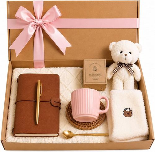 Birthday Pamper Gift Set for Women Spa Bath Hamper Ladies Self Care Box for Her — image 1
