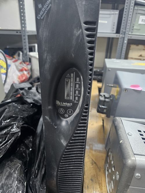 rack-mount UPS Liebert UPSStation GXT2-2000RT230 2000VA / 1400W Rackmount UPS — image 1