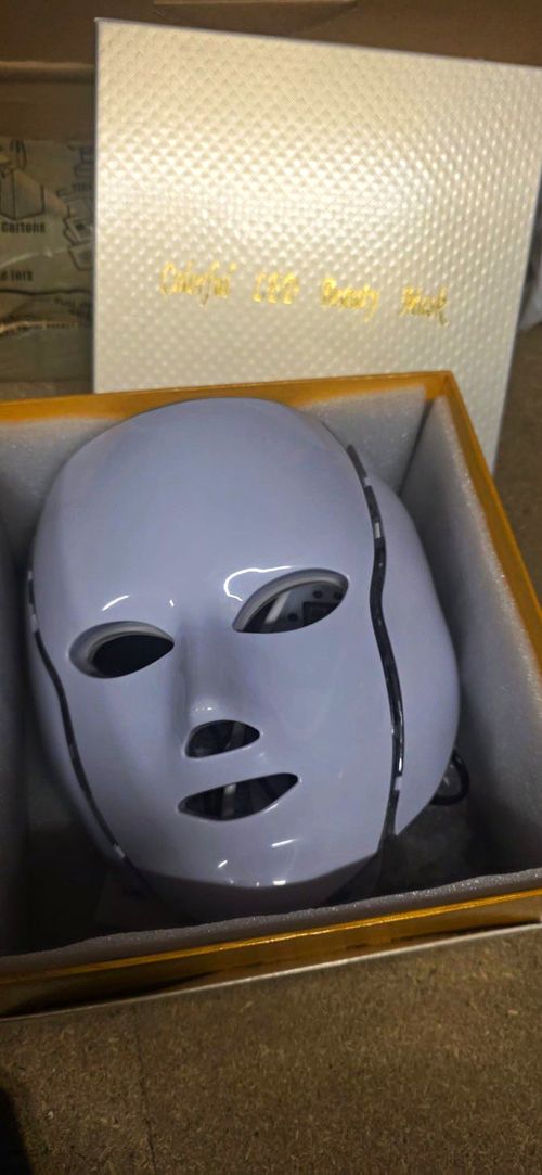 LED Light Therapy Face Mask White with Controller & Power Adapter, 3 Settings — image 1