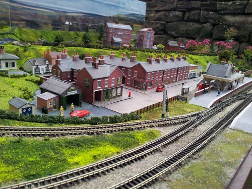 MODEL RAILWAY LAYOUT HELP AND DESIGN SERVICE BY MOUNTAIN LAKE MODEL RAILWAYS — image 12