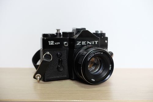 Zenit 12XP 35mm SLR Film Camera Body with M42 Mount Helios 44M-4 — image 1