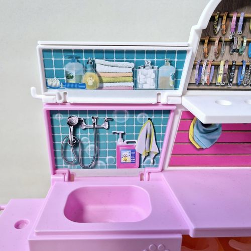 Barbie Pet Boutique & Grooming Station Playset with 2 Horses & Accessories VGC — image 11