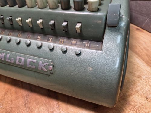 Vintage Sumlock Green Comptometer 912/S Mechanical Calculator R/Description  — image 2
