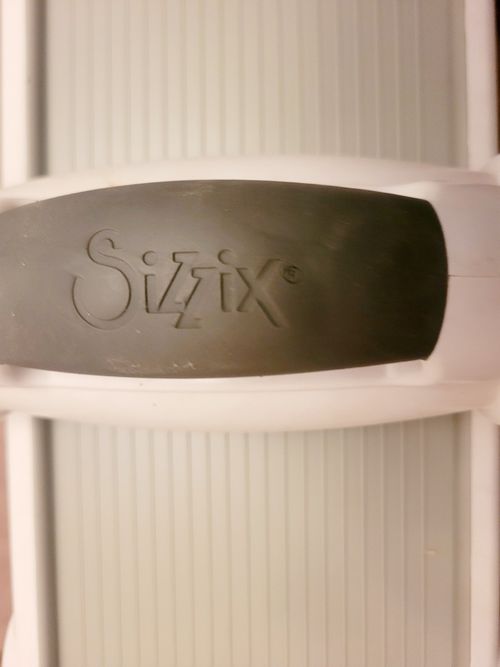 Sizzix Big Shot Die Cutting Embossing Machine Without Dies — image 2