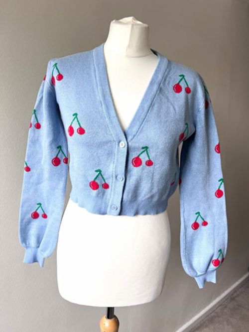 Liquorish Women’s Blue Cherry Knit V-Neck Button Front Cardigan XS