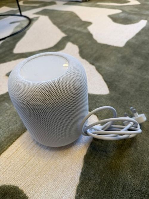 Apple HomePod 2nd Generation White Smart Speaker