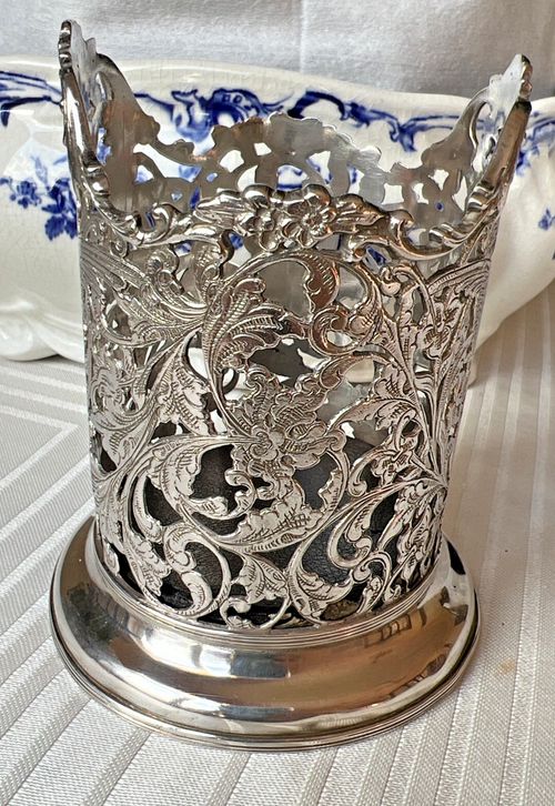 Antique Solid Silver ornated Wine Coaster or Vase, German? Dutch? — image 4