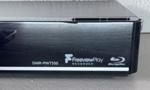 Panasonic DMR-PWT550EB Blu-ray Player 500GB HDD Recorder Freeview+HD Tested. — image 2