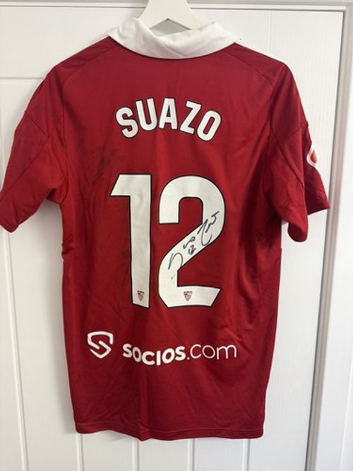  GABRIEL SUAZO SEVILLA FC Match Worn Signed shirt with COA 