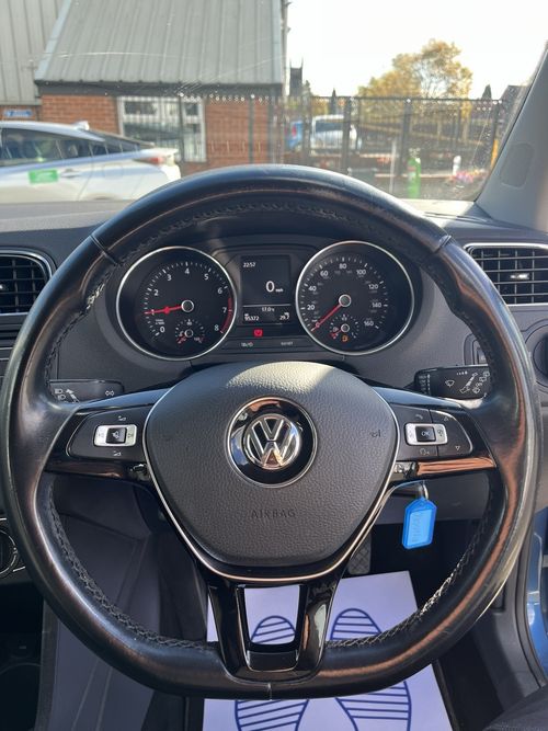Volkswagen Polo TSI Hatchback 5 Door 2014-2017 1.2 — image 9