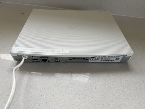 Samsung BD-J5500E WHITE Blu-Ray Player WARRANTY 3D DivX 1080P USB DNLA — image 6