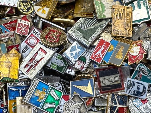 Lot of 110-130 Vintage USSR Soviet Badges Pins Mixed Collectible Insignia № 611 — image 9
