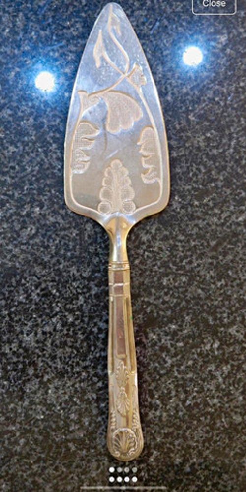 Silver Plate Metal Cake/Pie Slice Server with Floral Engraved Handle, 1 Piece