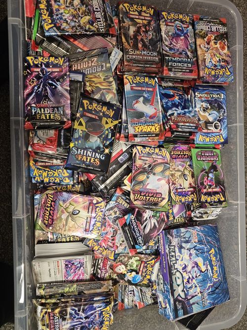Pokemon TCG bundle of 100 Cards Includes holo Rev holos Read Description  — image 1