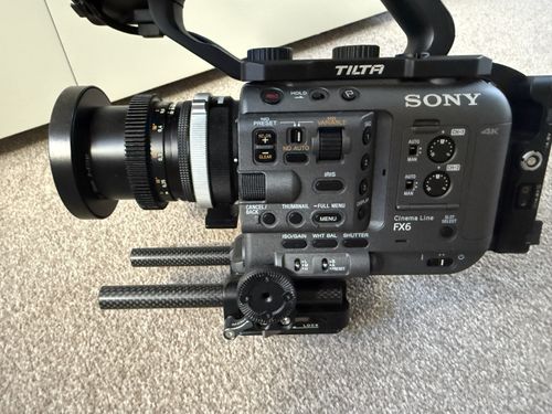 Sony FX6 Cinema Camera Body with Accessories 56hrs used  — image 6