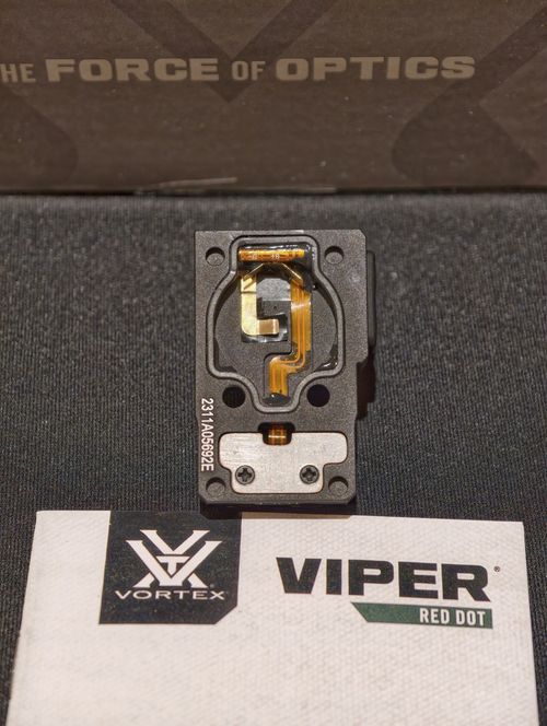 Vortex Viper Red Dot Sight 6 Moa Dot VRD- 6 — image 5