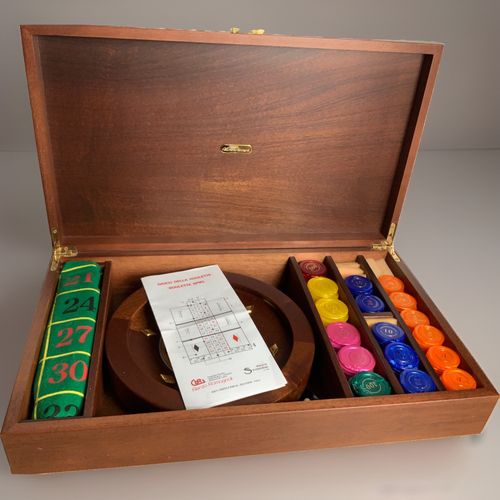 Renzo Romagnoli Solid Mahogany Roulette Wheel Case Set — image 4