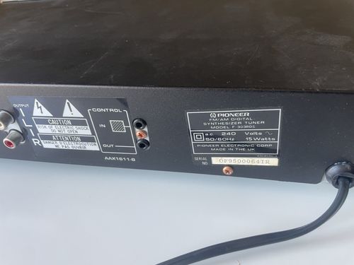Pioneer F-303RDS Digital FM/AM Synthesiser Tuner - Working — image 5