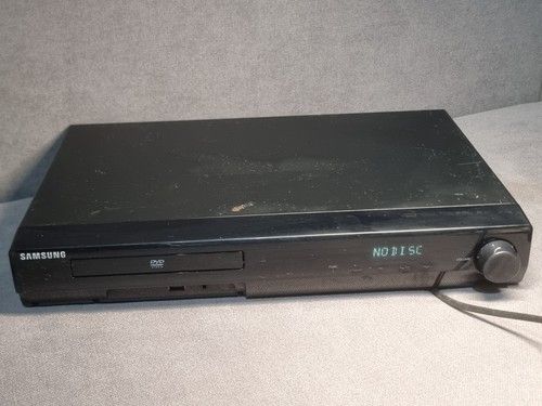 Samsung HT-Z320 DVD Home Cinema 5.1 Surround sound system - PLAYER ONLY