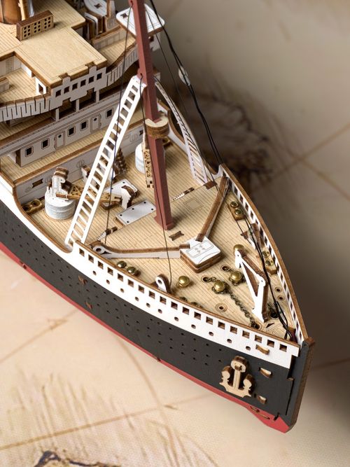 Rolife 3D Wooden Puzzle Titanic Model Ship Model with LED Home Decor Xmas Gift — image 8