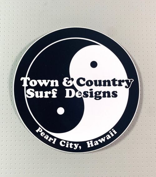 T&C Town & Country Surf Designs Hawaii Sticker 5 inches White/Black sk8