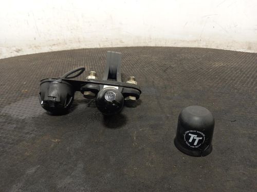 VOLKSWAGEN GOLF PLUS Towbar 2005-2009 — image 1