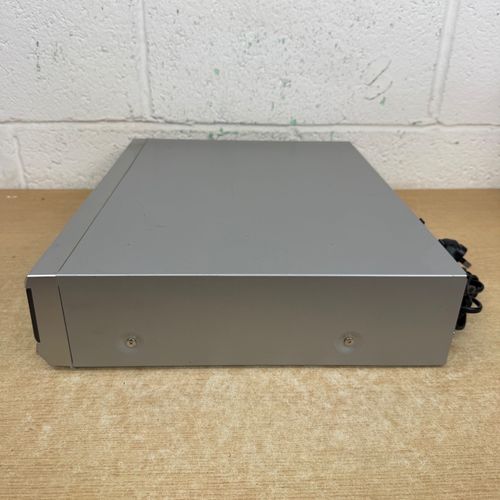 VHS Player SHARP DV-NC70H VCR/DVD Player No Remote Working NOT VHS TO DVD RECORD — image 7
