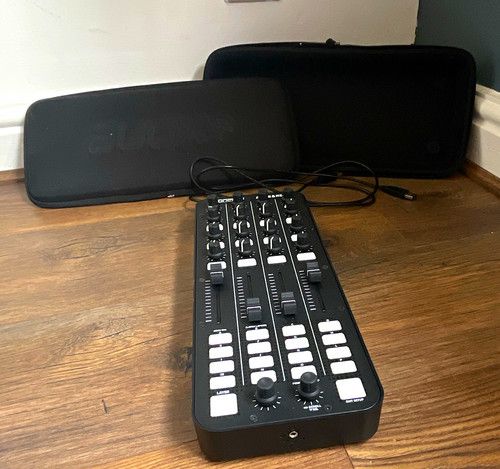 Allen & Heath Xone:K2 Single Deck DJ Controller Black USB Cable & Case
