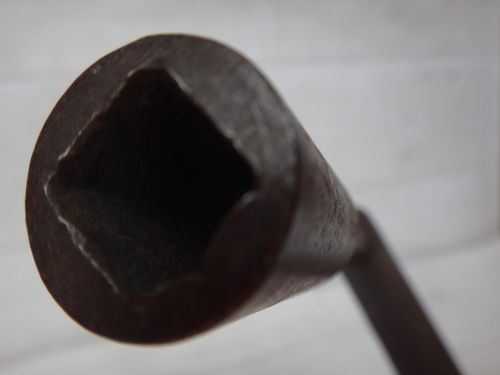 Vintage Table Extending Winder 9mm Cranked Winding Handle Old Tool — image 9
