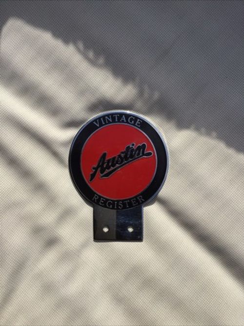 Pre-Loved Metal And Enamel Vintage Austin Register Car Badge/ Emblem