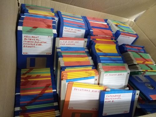 Floppy Disk 3.5" Bundle Used x 50 - Mostly Amiga Disks — image 2