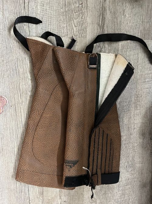 Mountain Horse Fleece Lined Half Chaps Size S — image 1