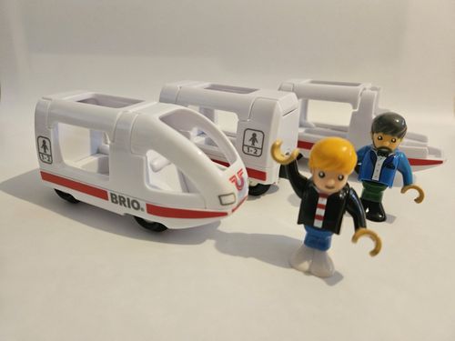BRIO White Passenger Train Cars with 2 Figures for Pre-School Kids — image 4
