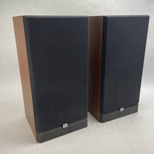JBL P30 Large Bookshelf Speakers Tested