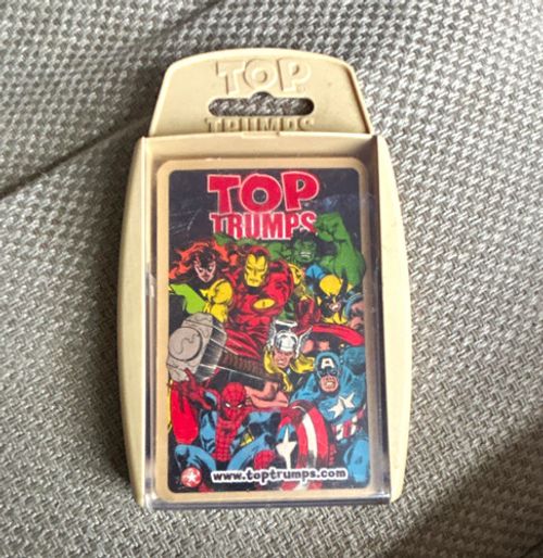 Top Trumps Marvel Super Heroes Card Game 29 cards  2-6 Players Age 8-11 1965
