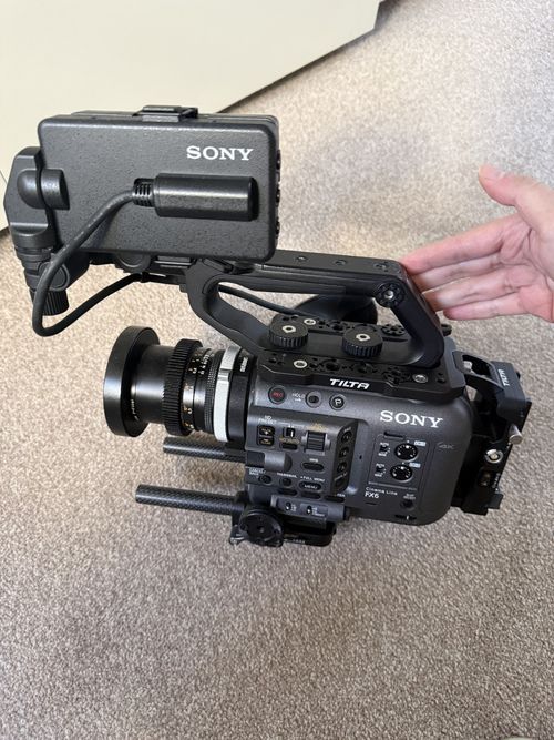 Sony FX6 Cinema Camera Body with Accessories 56hrs used  — image 1