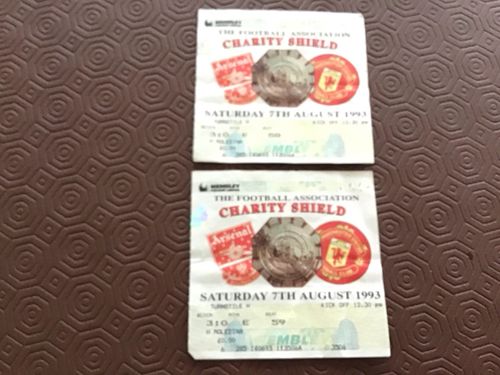 Arsenal v Manchester United 1993 Charity Shield Tickets x2  + Programme — image 2