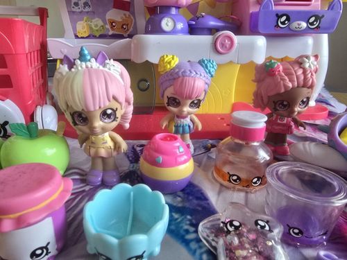 Kindi Kids Kindi Fun Supermarket Playset Bunny Carts Shopkins Toy Bundle Lot Toy — image 9