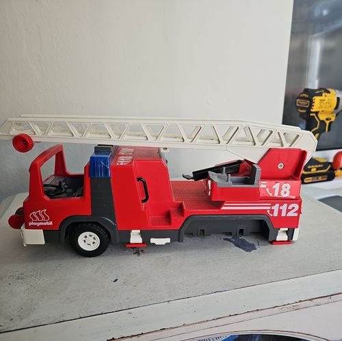 Playmobil Fire Engine Truck Bundle Spares Or Repairs Fire Engine Truck — image 5
