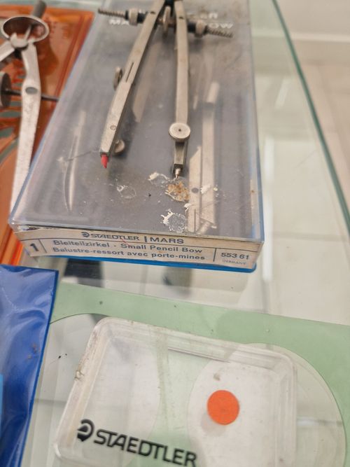 Staedtler Mars Engineering/Surveying Steel Compass & Divider Set in Case — image 2