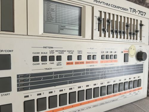 Roland TR-707 Rhythm Composer Classic Drum Machine.   — image 4