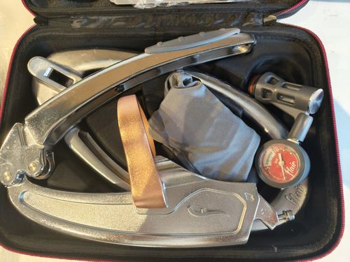 Flair Pro2 Espresso Manual Lever Espresso Machine  w/ Case, Gauge  Complete Set — image 6