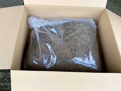 2Kg DRIED POWDERED LIGHTWEIGHT HORSE MANURE EASY USE - COMPOST JUST ADD WATER