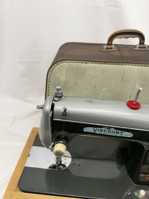 Vintage Viscount Vimatic Precision De Luxe Sewing Machine Case Retro Working — image 15