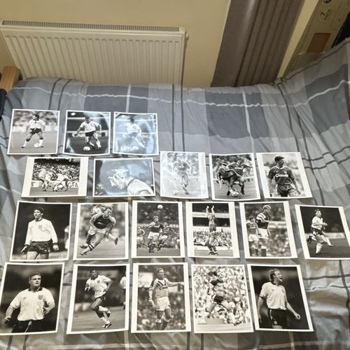Original press photos of footballers lineker platt rush giggs  — image 1